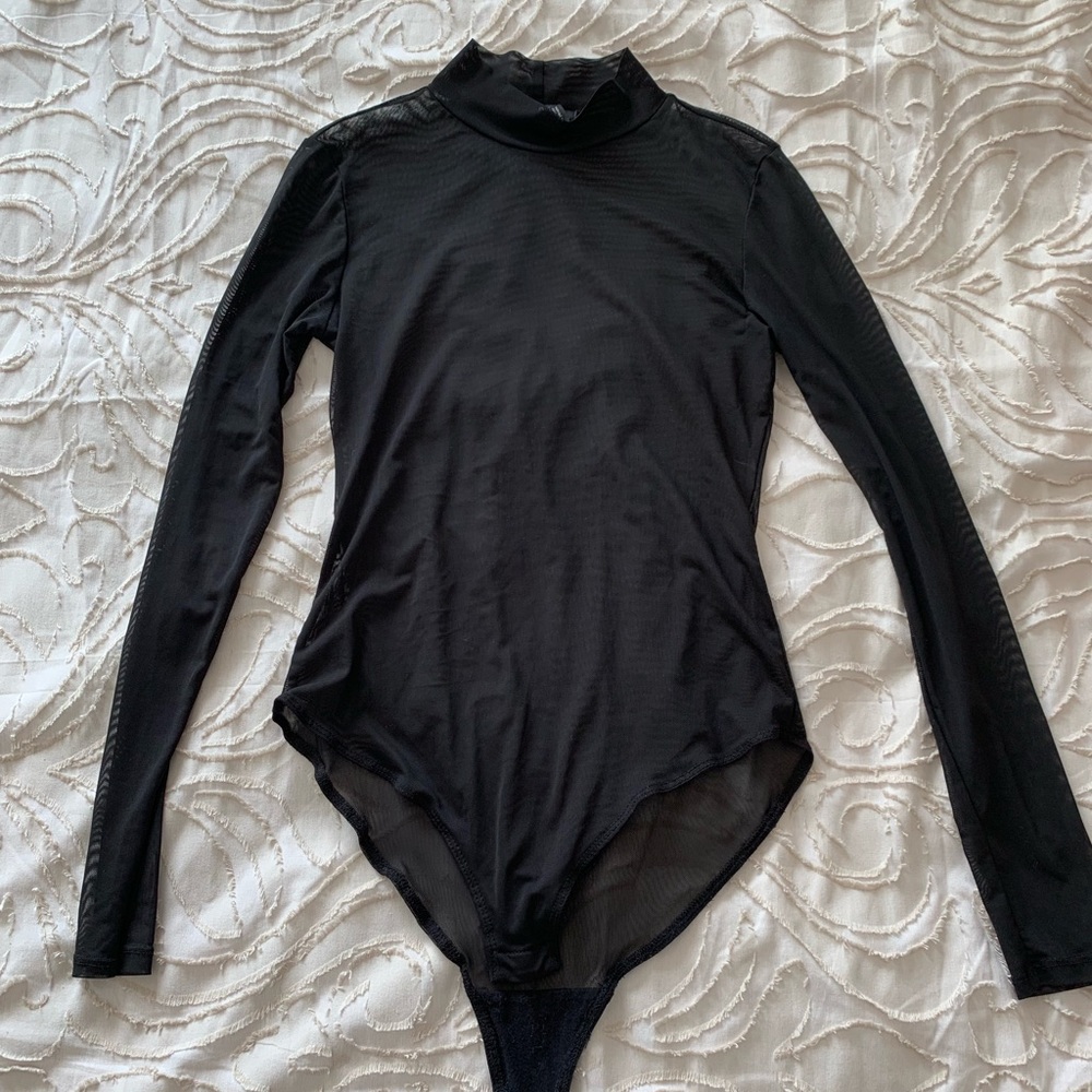 Mesh body suit